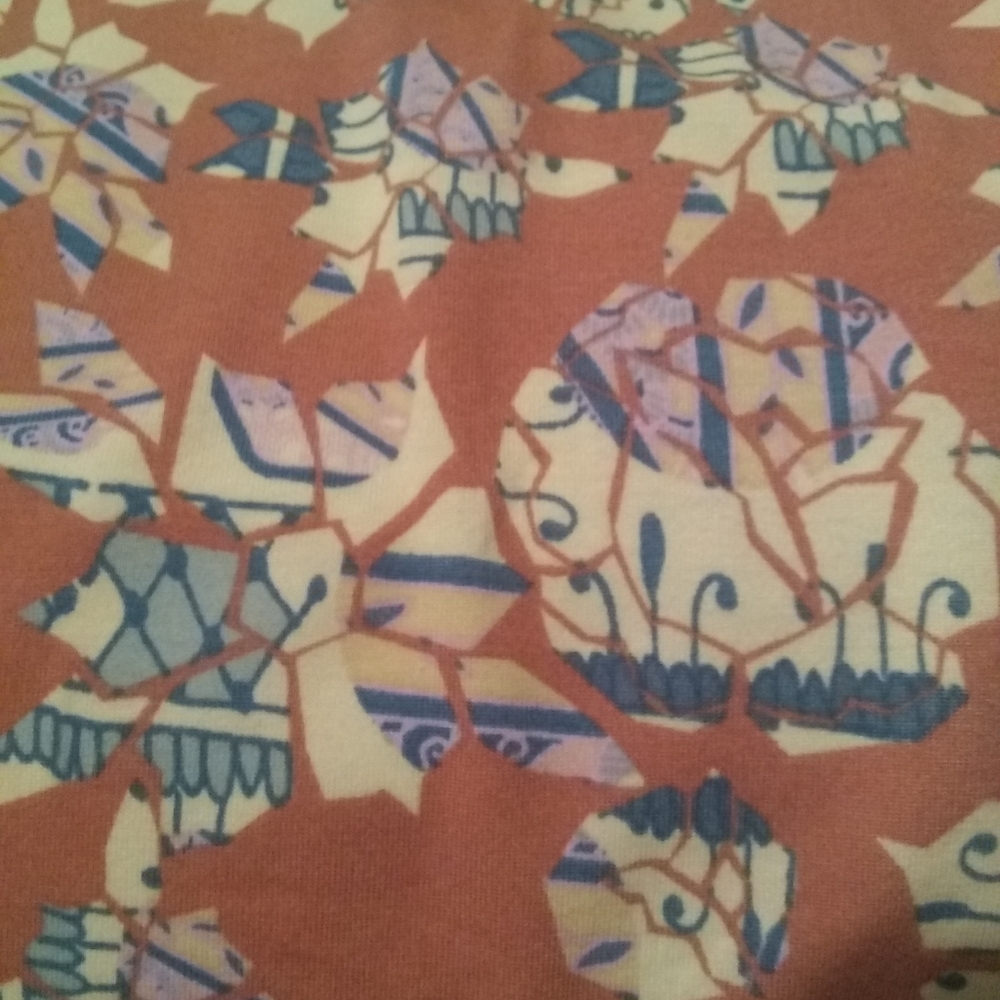 NWT LuLaRoe Irma tunic, XL - Picture 2 of 4